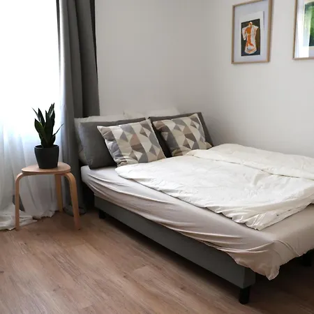 Neu Saniertes Ferienhaus - 3 Schlafzimmer - Aussenbereich Koblenz  Buitenkant foto