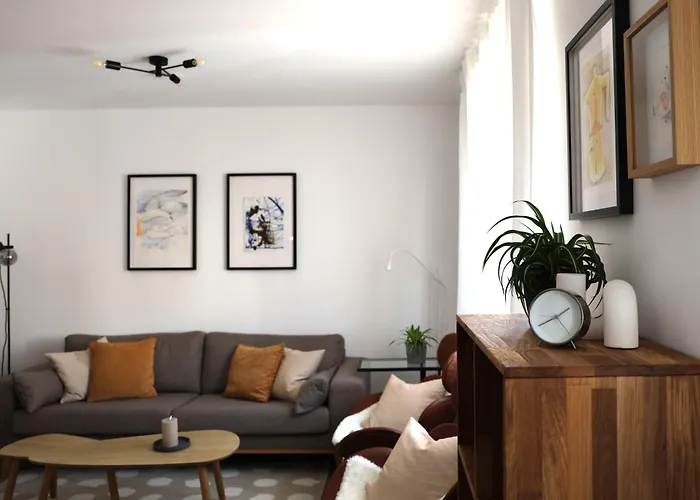 Neu Saniertes Ferienhaus - 3 Schlafzimmer - Aussenbereich